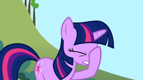 Twilight_Sparkle_facehoof_S1E4